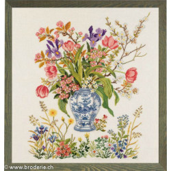 Eva Rosenstand, kit vase et fleurs printanières (EV14-357)