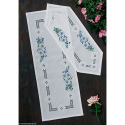 Permin, kit chemin de table fleurs bleues (PE75-1734)