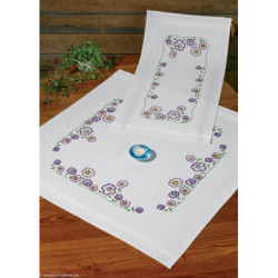 Permin, kit imprimé nappe fleurs violettes (PE27-9852)