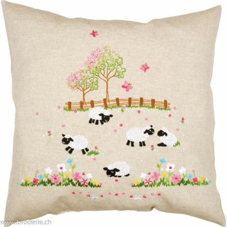 Vervaco, kit imprimé coussin Moutons dans le pré (PN0237437)